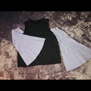 **NWT** Romeo & Juliet Cold Shoulder Top